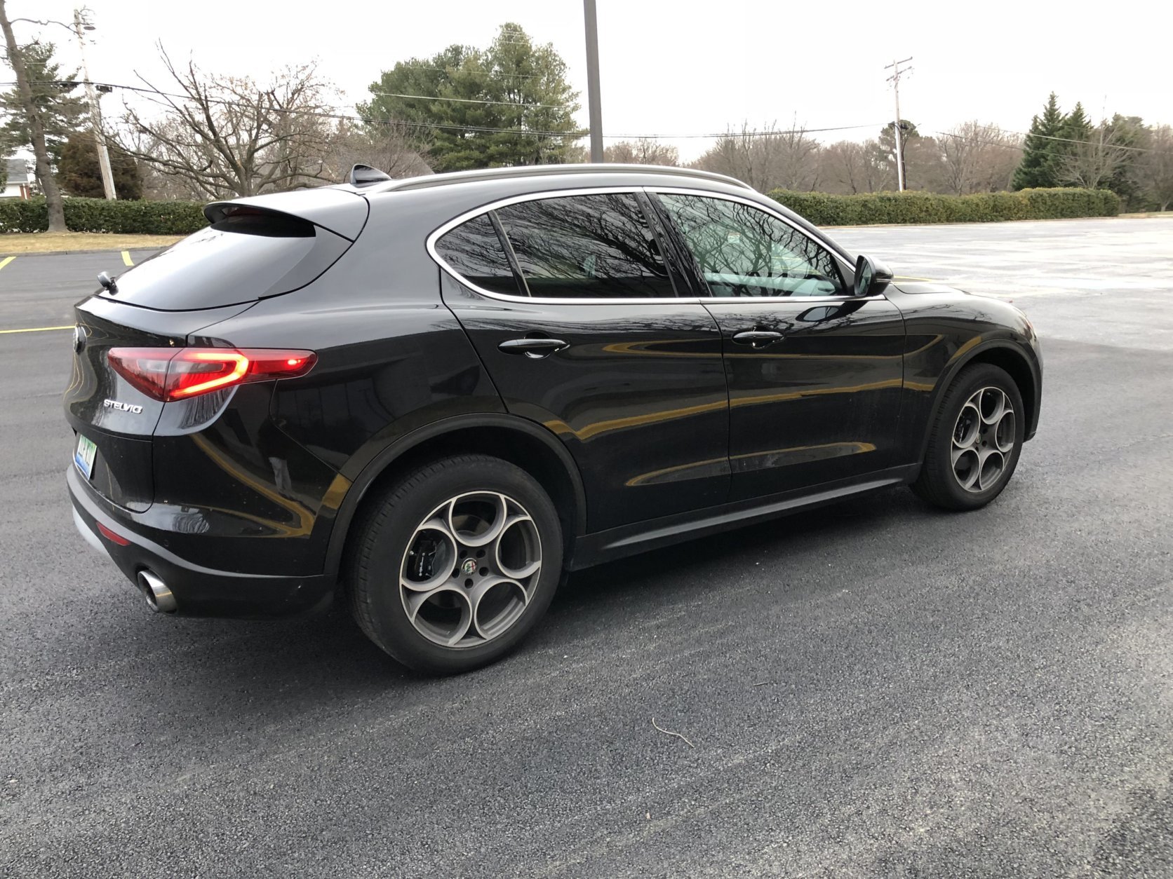 The Stelvio has curves and creases along the body so it keeps your eye interested from front to back. (WTOP/Mike Parris)