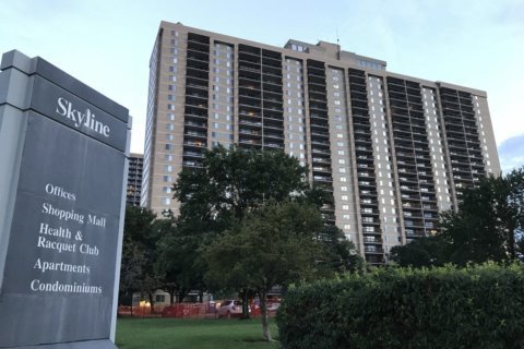 Toddler dies after fall from Fairfax County apartment building’s balcony