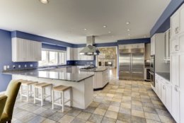 The grourmet kitchen at Peregrine Cliff. (Courtesy Cummings & Co. Realtors)