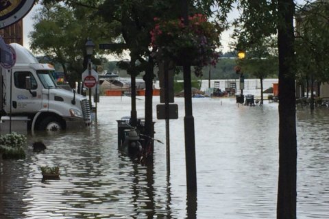 Weekend flooding continues to worsen in Alexandria