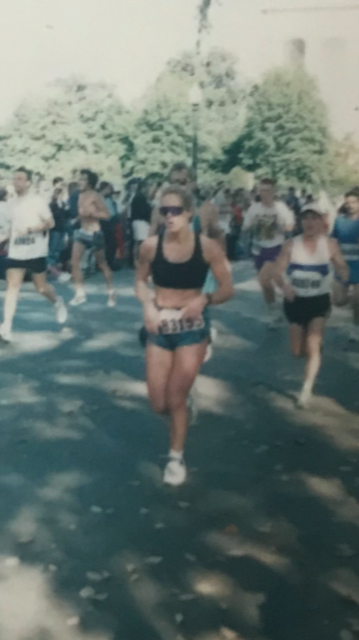 Cathi Remington ran the Marine Corps Marathon four times before, and her best finish came in 1995 when she ran the race in 3:14:40. (Courtesy Cathi Remington)