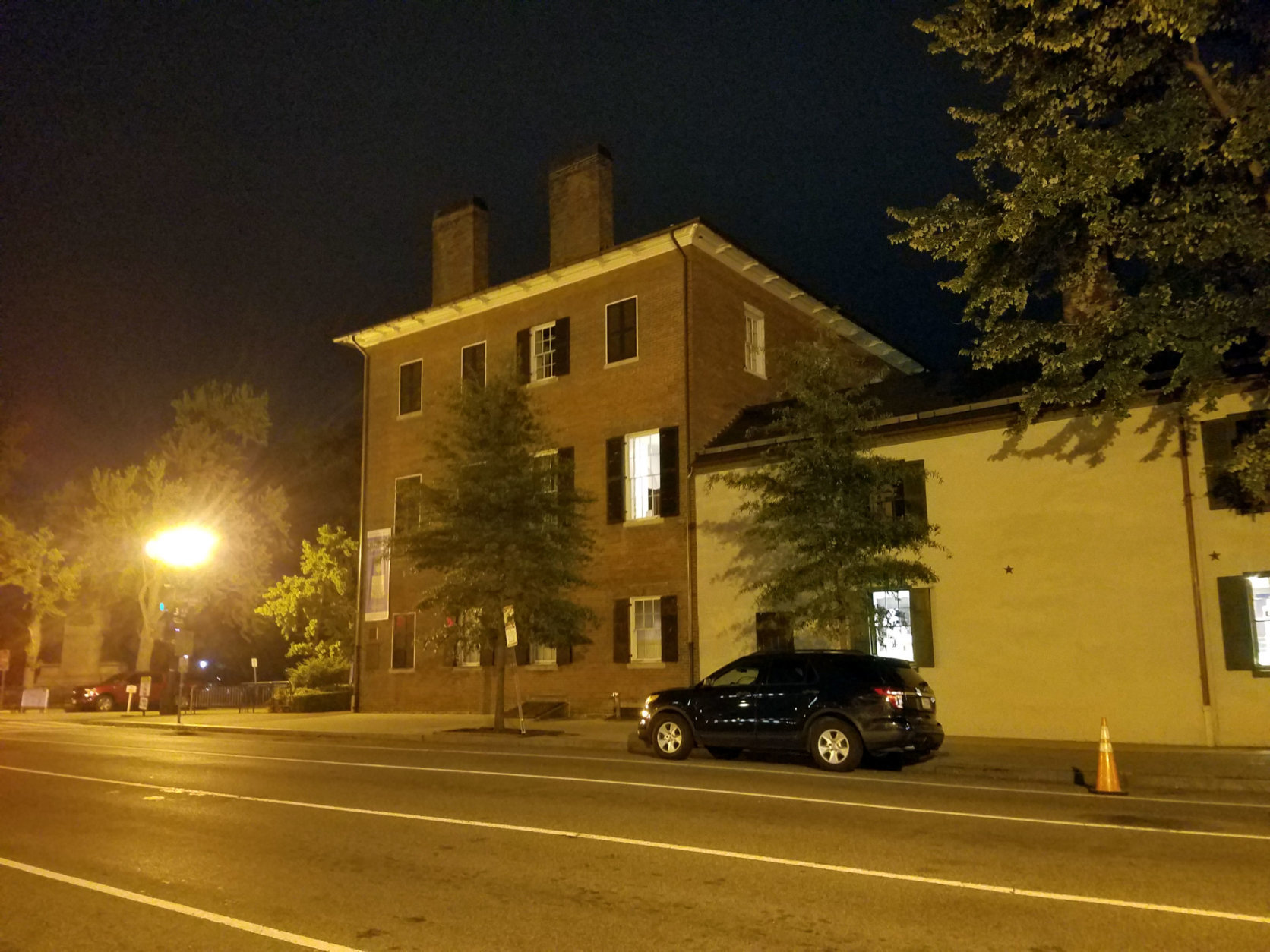 The Decatur House stands at the edge of Lafayette Square. It's said to be haunted by Stephen Decatur, who died in a duel. (WTOP/Will Vitka)