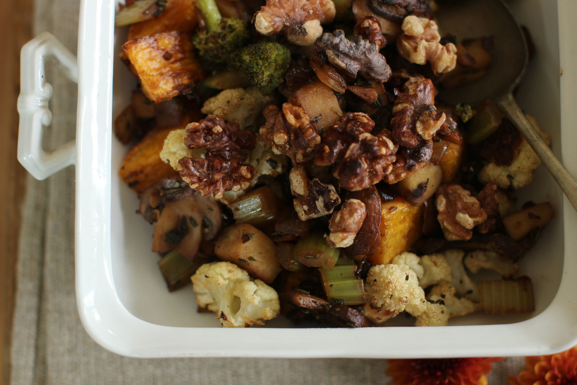 This September 28, 2015 photo shows veggie oven hash in Concord, NH. (AP Photo/Matthew Mead)This This Sept. 28, 2015, photo shows veggie oven hash in Concord, N.H. This recipe relies on a mix of roasted vegetables for a caramelized sweetness that feels roasty and homey. (AP Photo/Matthew Mead)