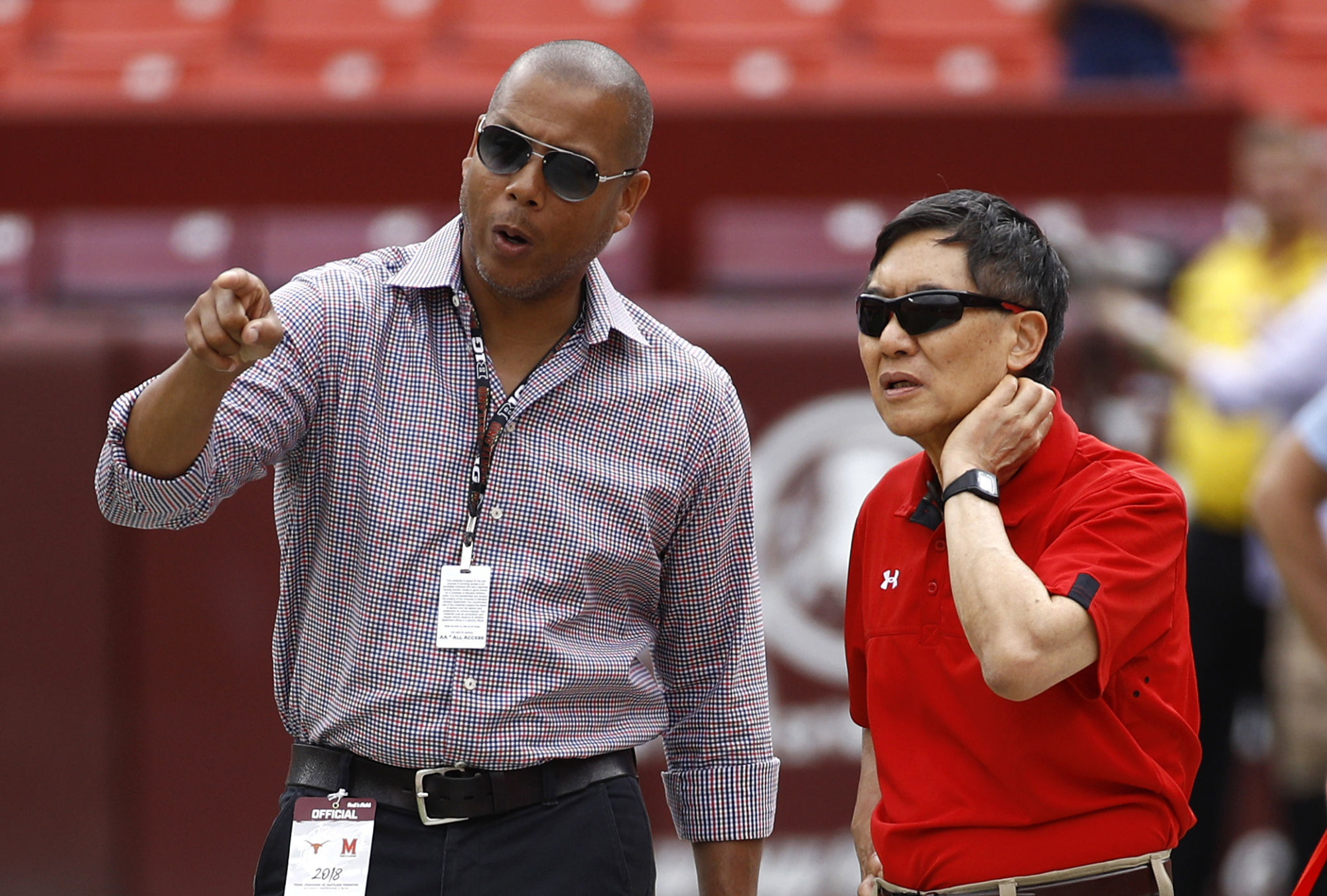 Damon Evans, Wallace Loh