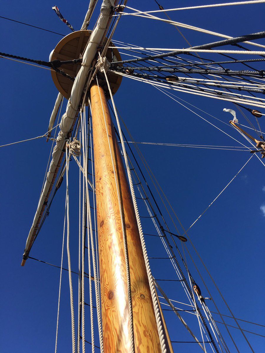 The mast and rigging of the Godspeed. (WTOP/Liz Anderson)