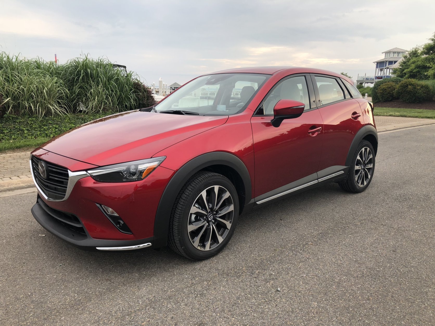 Car Review: Do Mazda's crossovers live up to brand's fun ...