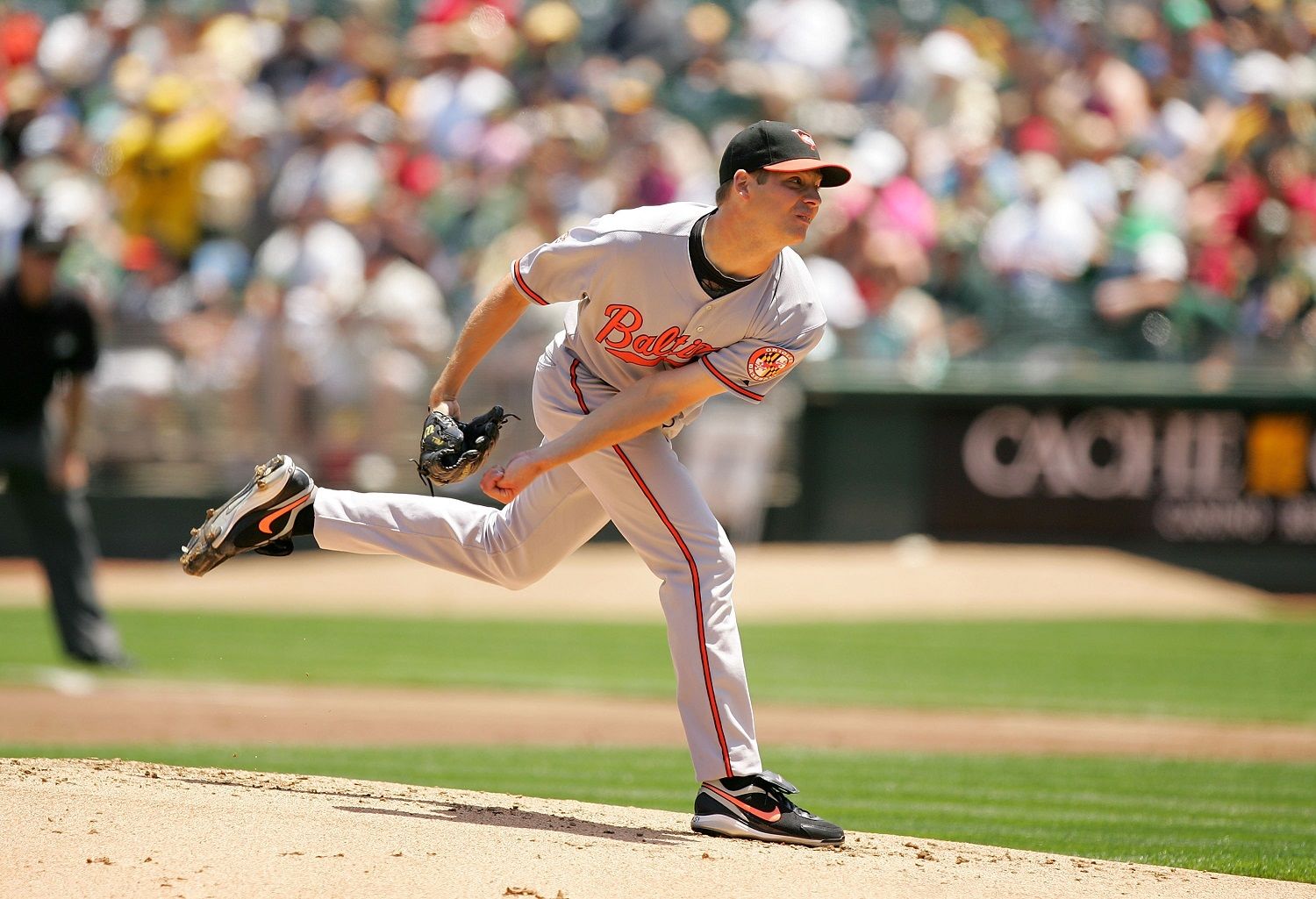OAKLAND, CA - JUNE 07:  Rich Hill #51 of the Baltimore Orioles pitches against the Oakland Athletics at the Oakland Coliseum on June 7, 2009 in Oakland, California.  (Photo by Ezra Shaw/Getty Images)