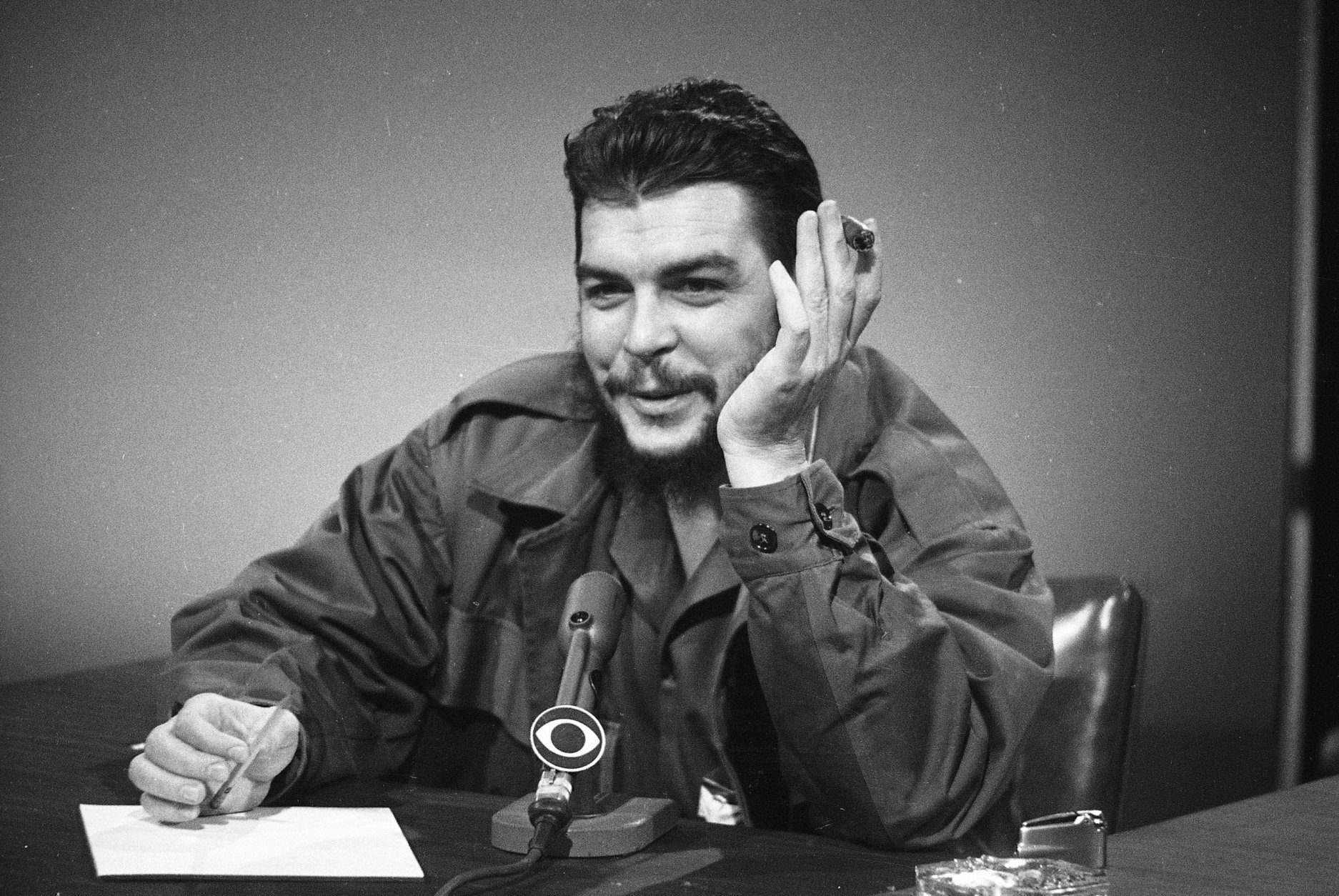 Cuba's Ernesto "Che" Guevara makes an appearance on "Face the Nation" at CBS-TV studios in New York City, Dec. 13, 1964.(AP Photo)