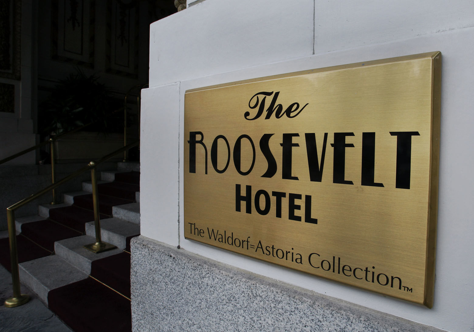A sign adorns the front of The Roosevelt Hotel in New Orleans, Thursday, July 23, 2009. ( AP Photo/Judi Bottoni )