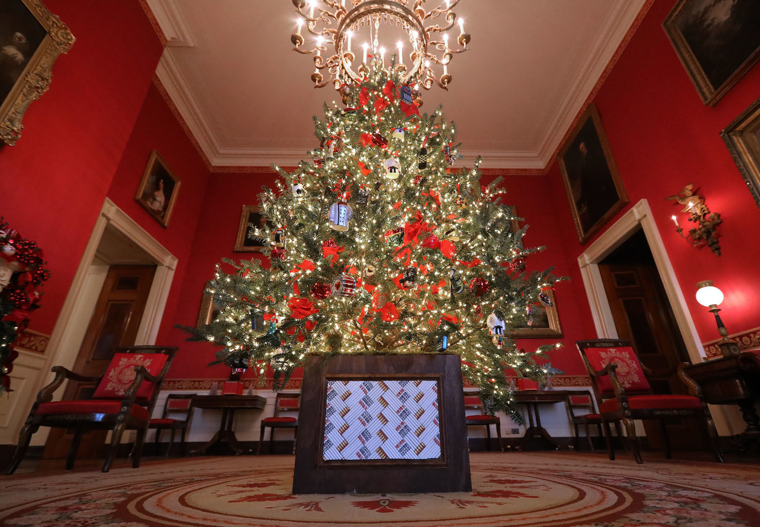 WASHINGTON, DC - NOVEMBER 26: Carrying first lady Melania Trump's 'Be Best' initiative, the Red Room is decorated to 'celebrate children through the dÃ©cor, which displays ways in which children can excel in their own path' at the White House November 26, 2018 in Washington, DC. The 2018 theme of the White House holiday decorations is 'American Treasures,' and features patriotic displays highlighting the country's 'unique heritage.' The White House expects to host 100 open houses and more than 30,000 guests who will tour the topiary trees, architectural models of major U.S. cities, the Gold Star family tree and national monuments in gingerbread. (Photo by Chip Somodevilla/Getty Images)