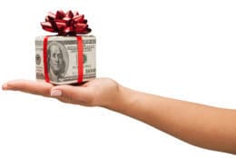 Why not give a gift this year that has a deeper and more lasting impact through an investing education? (iStock/Getty Images Plus)