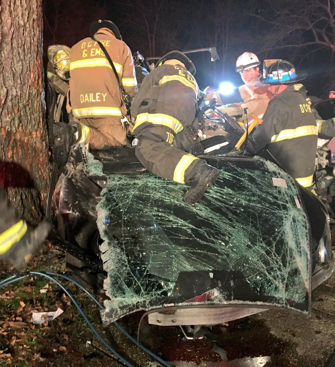 Four people were involved in a serious crash near the National Mall on Sunday, Dec. 12, 2018. One person has died and other was airlifted to the hospital by U.S. Park police.
D.C. Fire and EMS tweeted this photo of emergency responders at the scene. (D.C. Fire and EMS via Twitter)