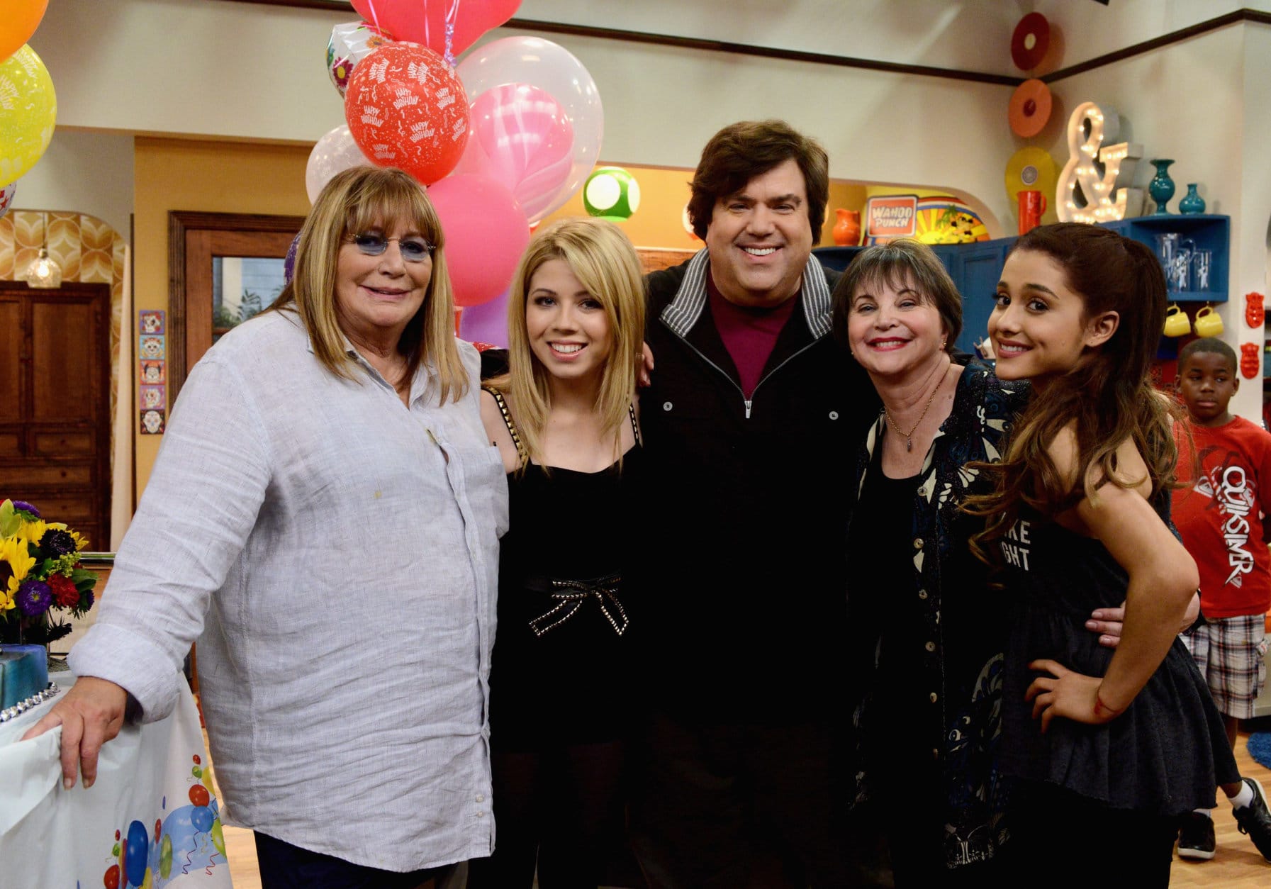 HOLLYWOOD, CA - JUNE 26:  Penny Marshall and Cindy Williams make a guest appearance with creator/executive producer Dan Schneider on Nickelodeon's Sam &amp; Cat, starring Jennette McCurdy and Ariana Grande on June 26, 2013 in Los Angeles, California.  (Photo by Araya Diaz/Getty Images for Nickelodeon)