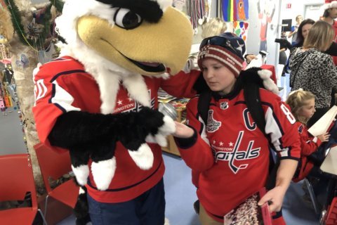 WATCH: Caps take a break from ice to bring smiles to sick children