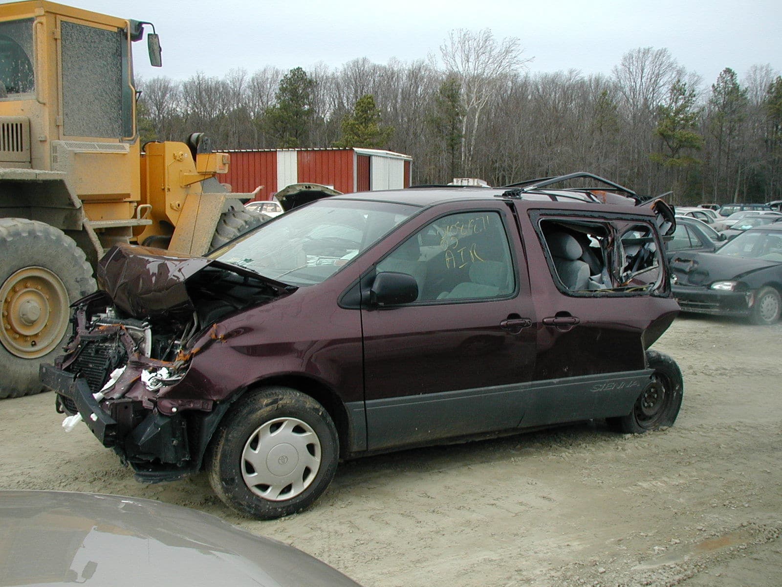 The minivan that Kelly Lang and her family were driving on the day of the crash. (Courtesy/Kelly Lang)