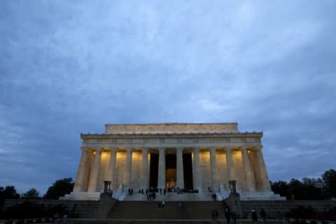 Trump books Lincoln Memorial for July 4th gala he’ll host