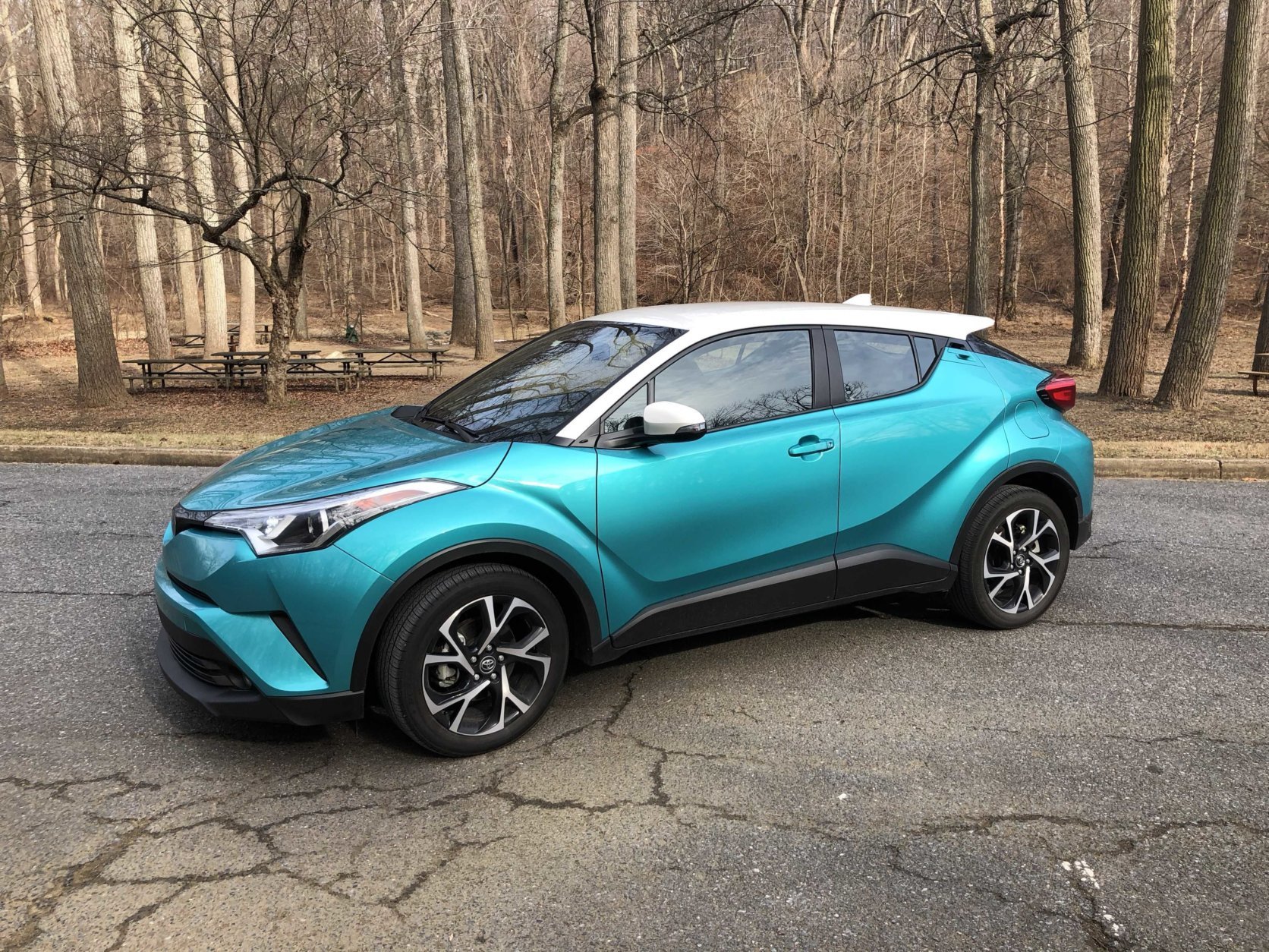 Car Review: Toyota's new subcompact crossover high on style, light on power  - WTOP News