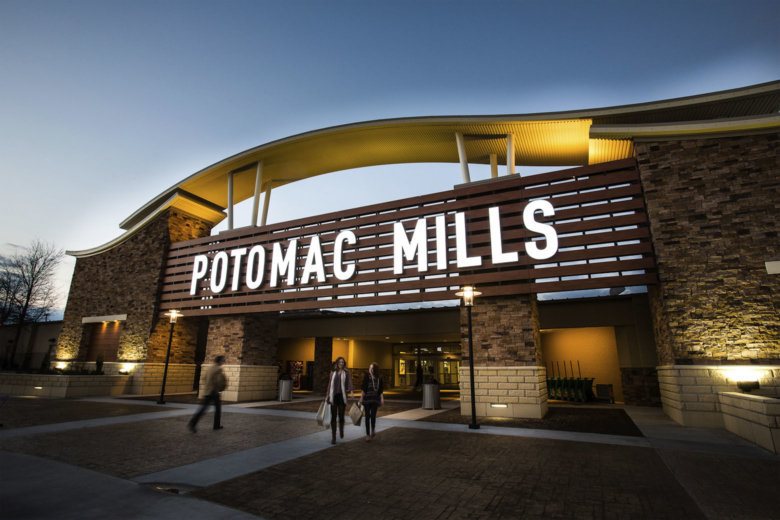 Potomac Mills Sign Returns - Potomac Local News
