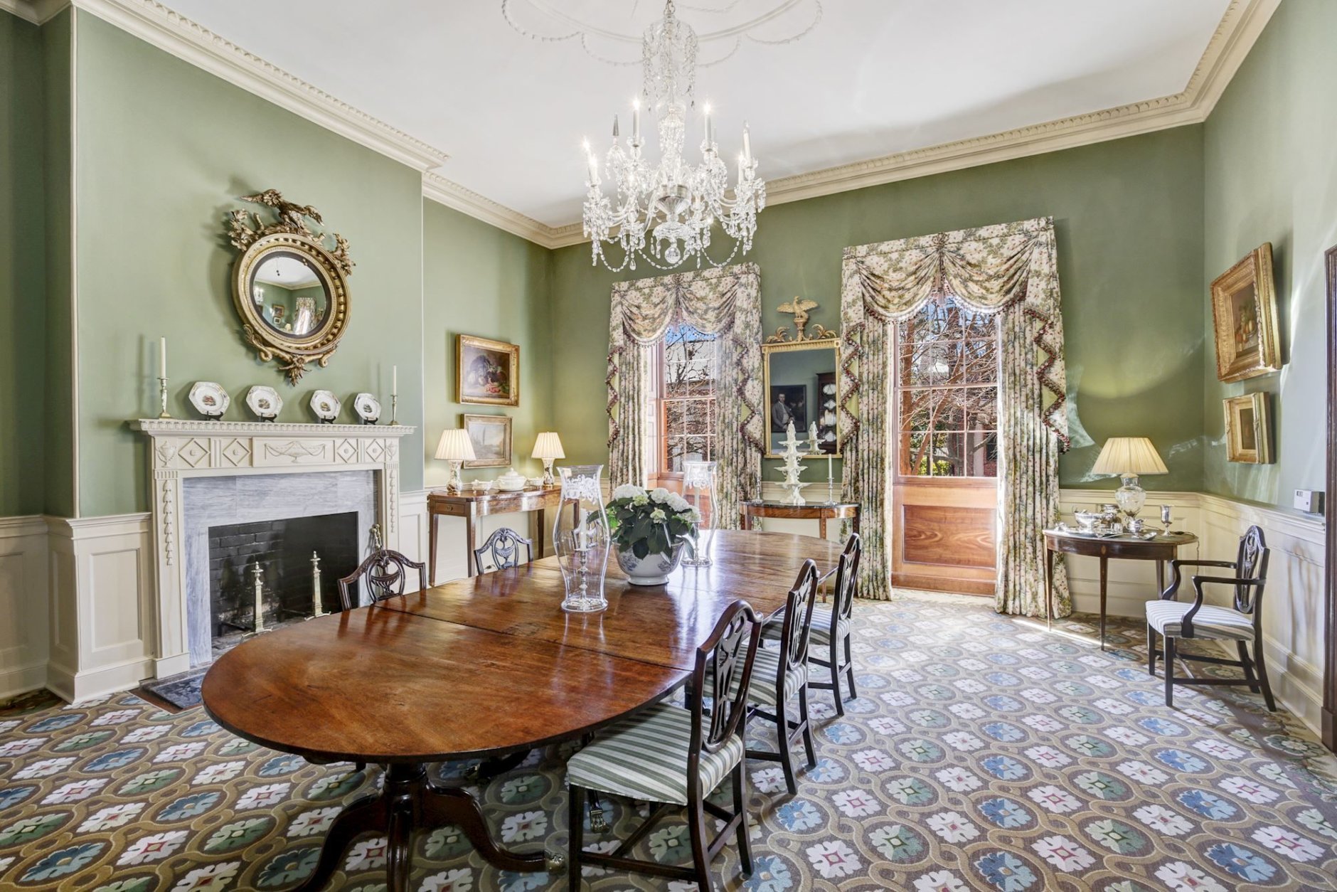 PHOTOS: Robert E. Lee's childhood home in Alexandria gets $ price cut -  WTOP News