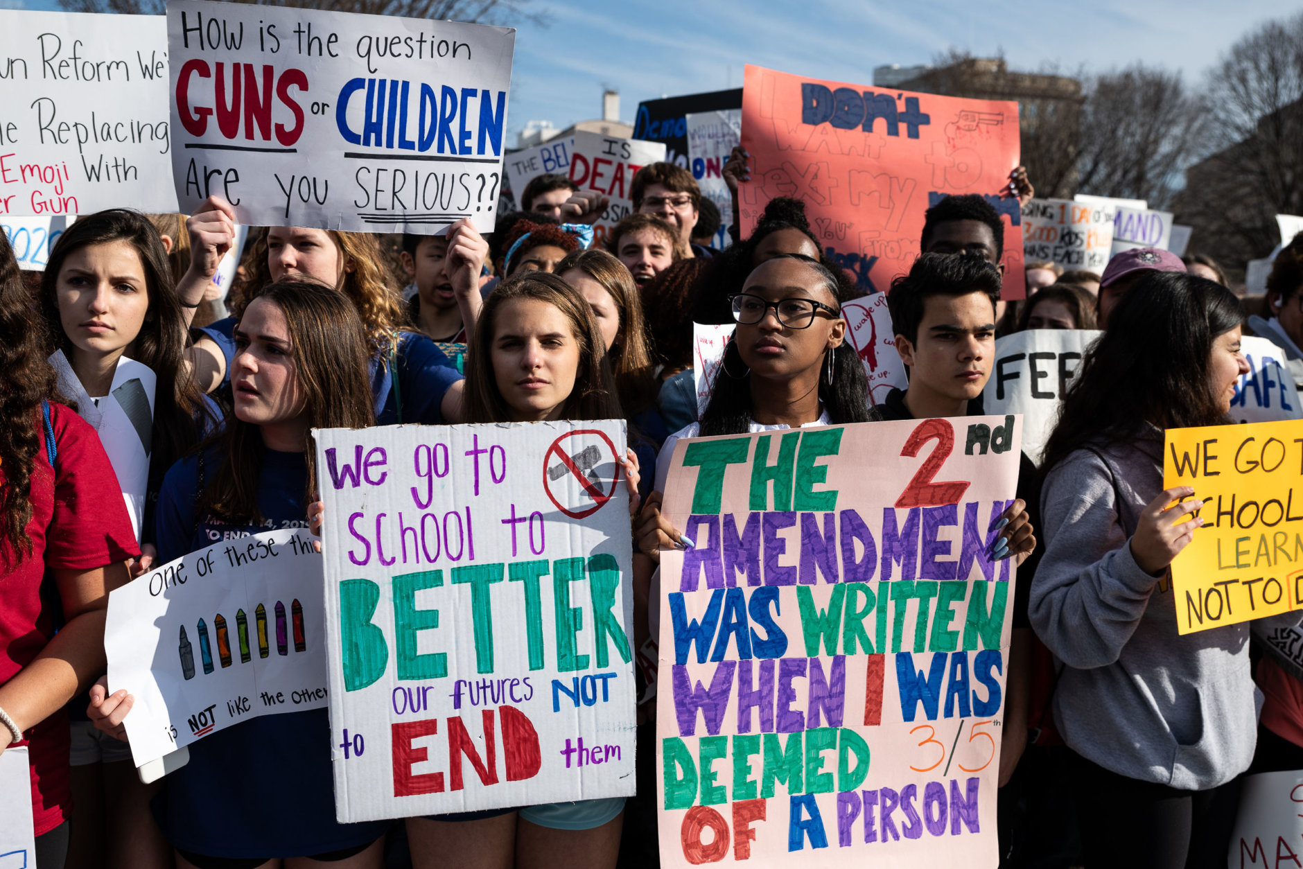 The second iteration of MoCo Students for Change's walkout drew hundreds to the White House before a march to the Capitol, pressuring Congress to pass comprehensive gun control legislation. (WTOP/Alejandro Alvarez)
