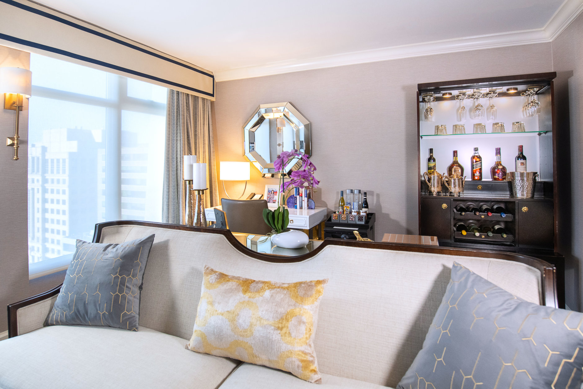 For uber-fans who want the ultimate "Veep" experience at the Hamilton, a one-bedroom suite on the 12th floor is now the Selina Meyer Presidential Suite, with set props and mementos from the fictional president’s brownstone home. (Courtesy Hamilton Hotel)