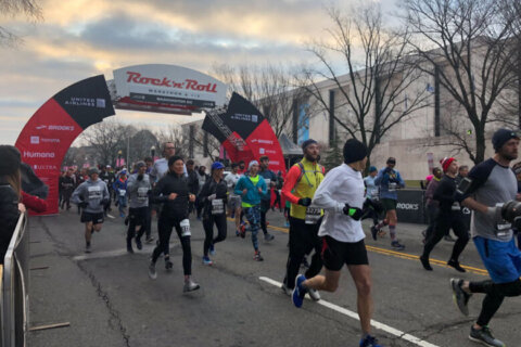 Rock ‘n’ Roll Marathon proves challenging, worth every climb for runners