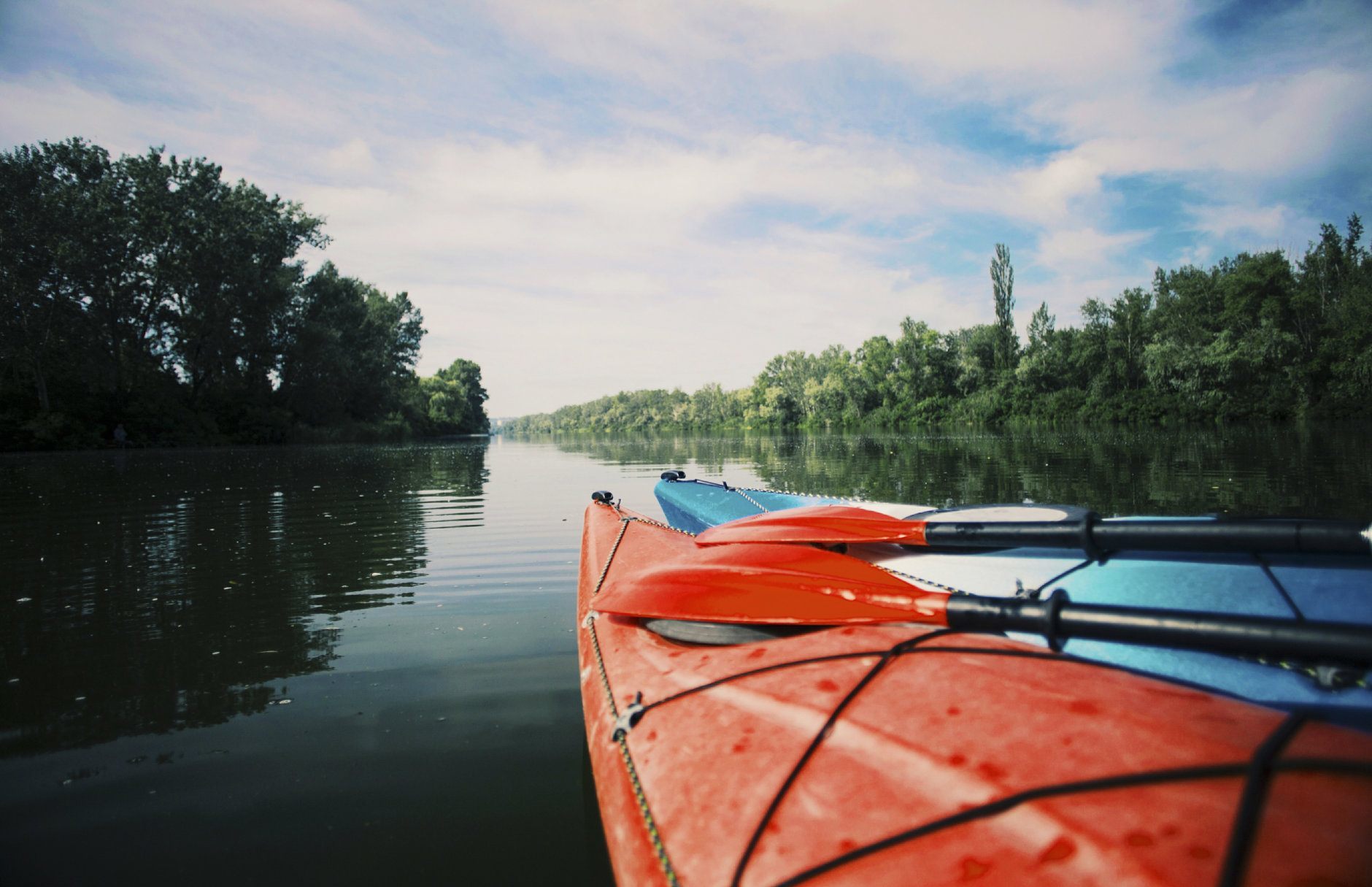 Kayaking on the Lake Concept Photo. (Getty Images/iStockphoto)