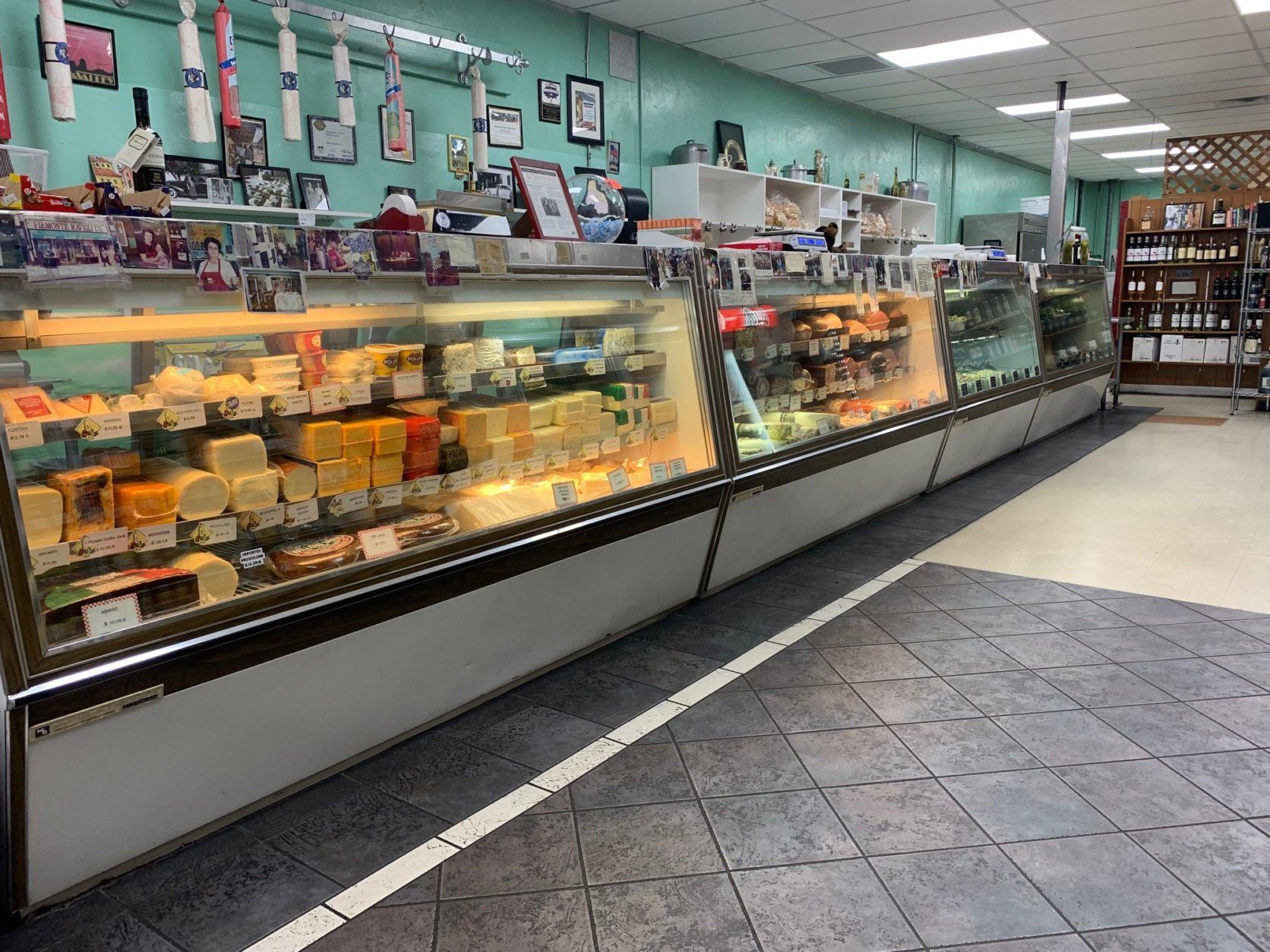 Piemonte's is an old school Italian deli and grocery in the Tower District. (WTOP/Noah Frank)