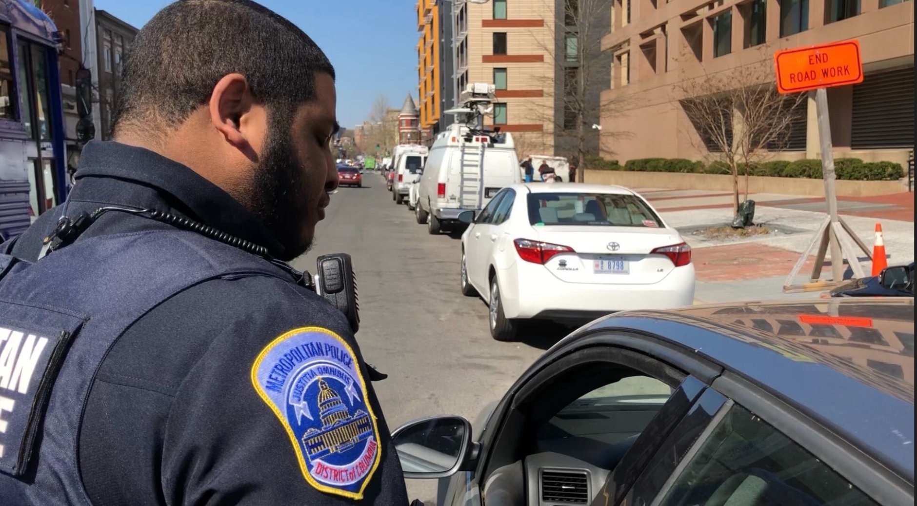D.C. police conducted an aggressive enforcement effort immediately after a Wednesday news conference announcing the “Don’t Drive Intoxicated—Don’t Drive Intexticated” campaign. (WTOP/Kristi King)