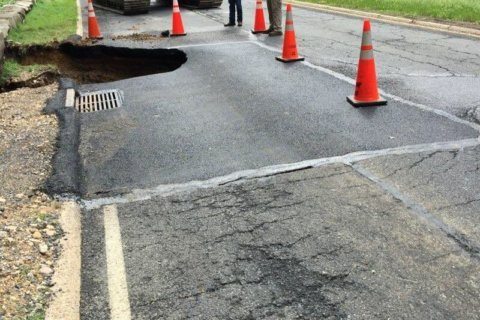 GW Parkway sinkhole repair will impact Monday commute