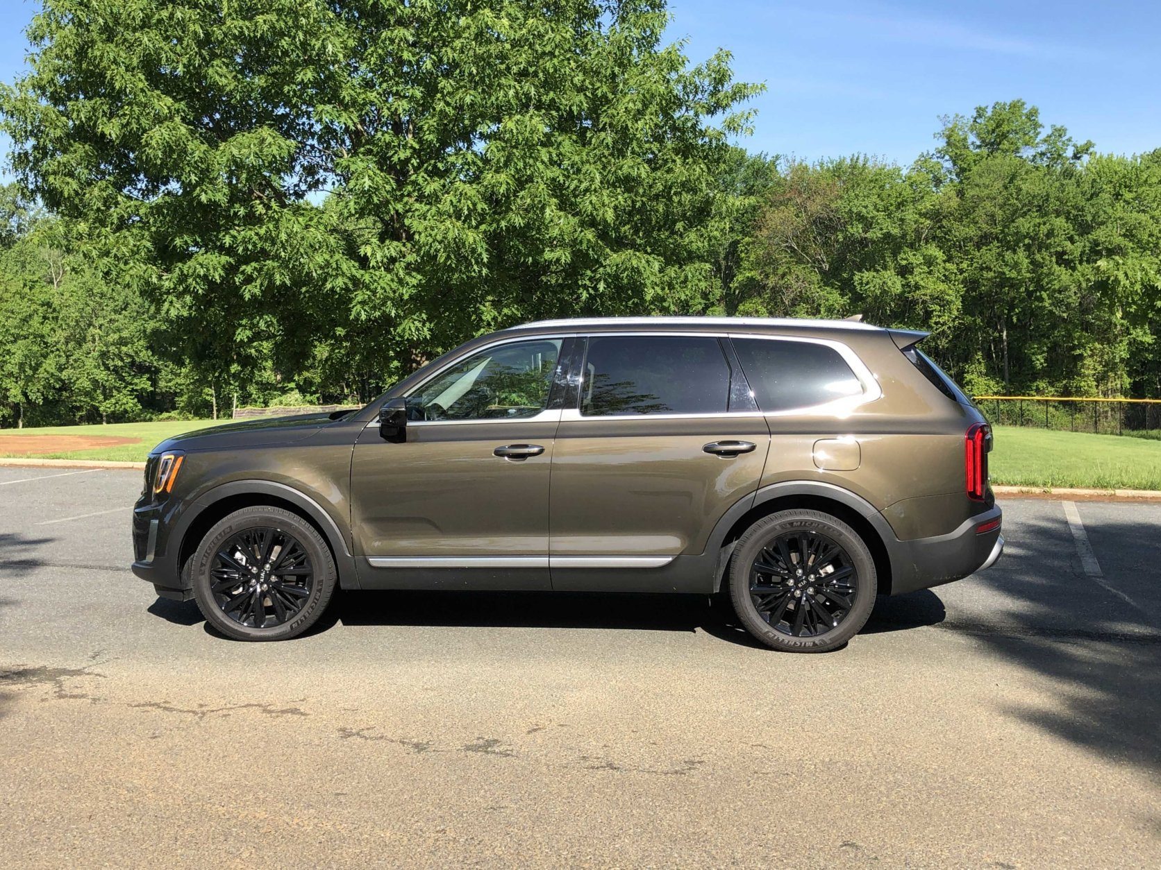 Car Review Kia goes big for its new stylish crossover 2020 Telluride
