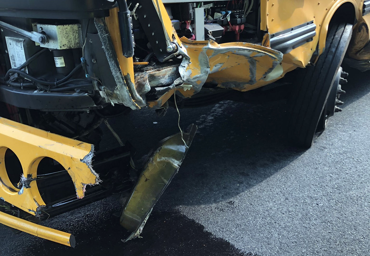 2 injured after school bus, car crash in Olney WTOP News