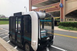 A self-driving shuttle bus is at National Harbor and is coming to Joint Base Myer-Henderson Hall. (WTOP/John Aaron)
