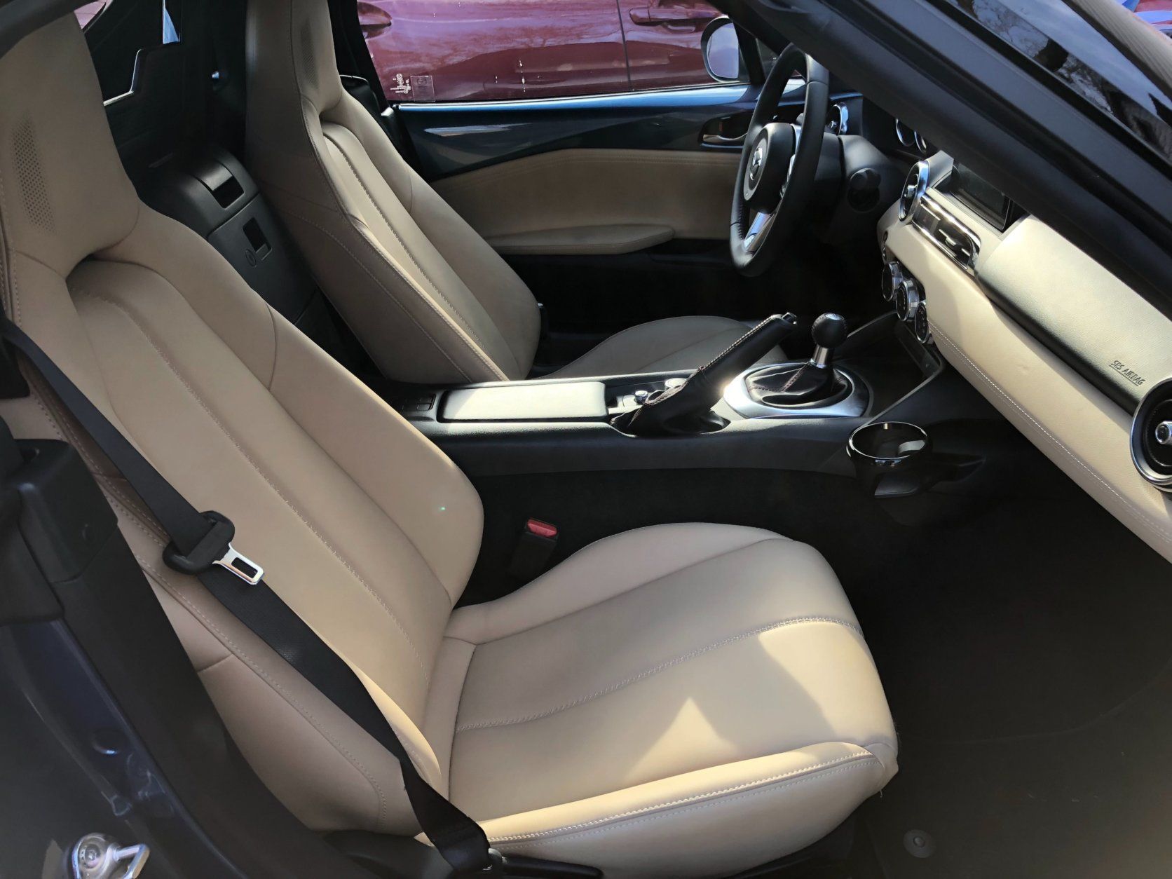 Mazda MX-5 Grand Touring front seats from the passenger's side