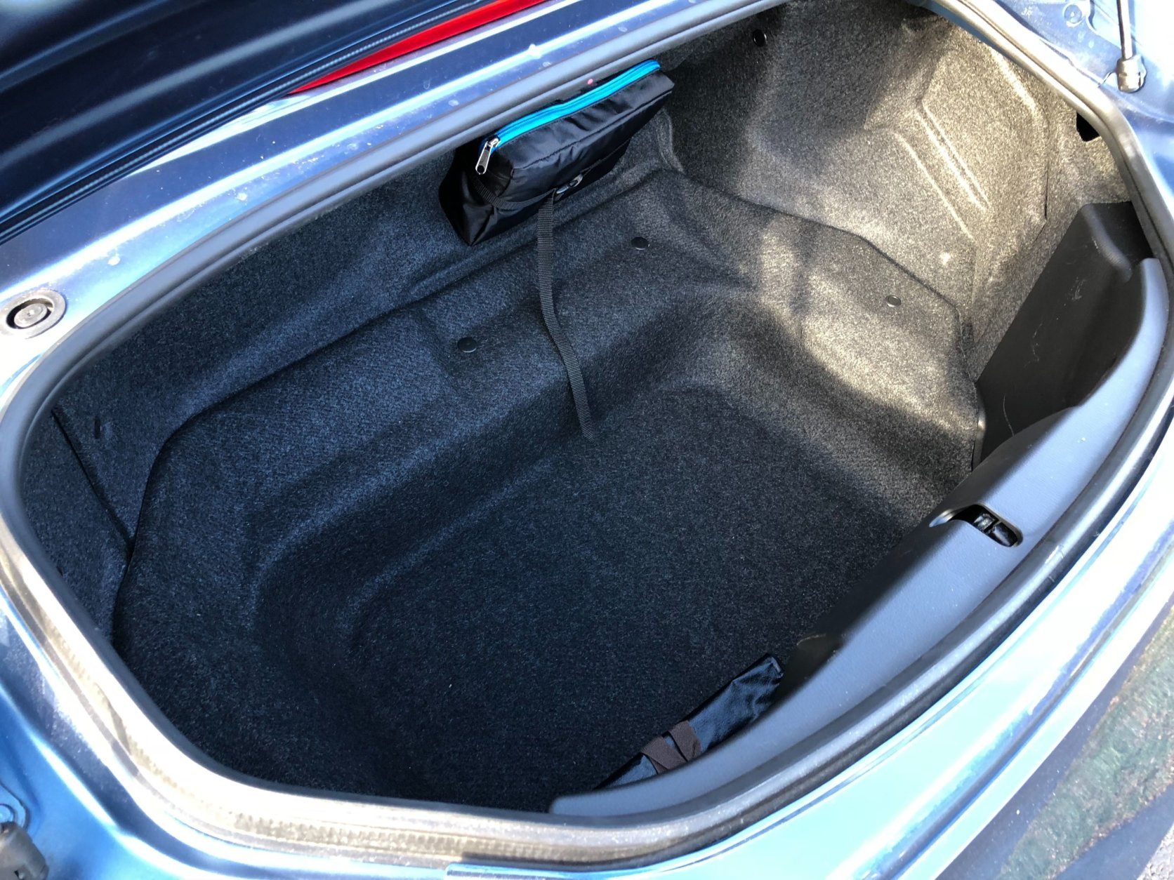 Mazda MX-5 Grand Touring trunk