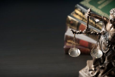 Former background investigator for feds pleads guilty to making false statements