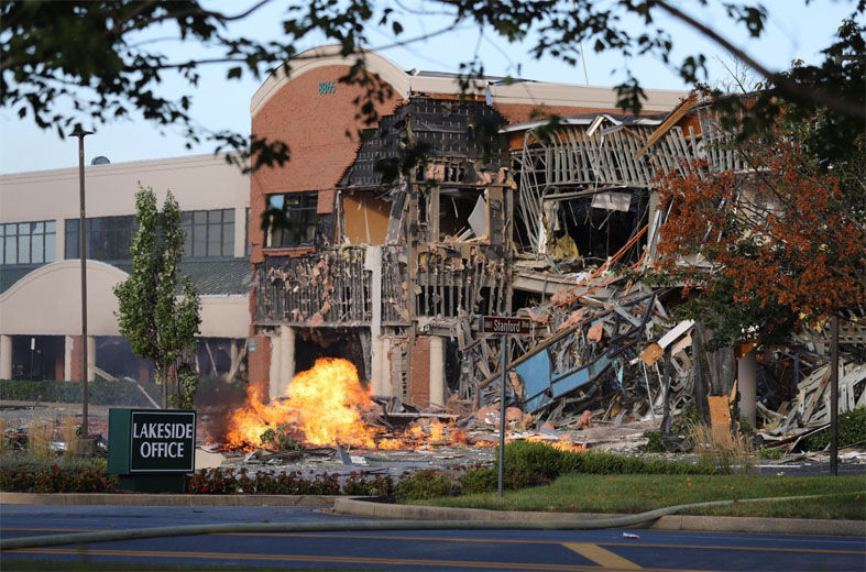 gas-explosion-destroys-office-building-in-columbia-wtop-news