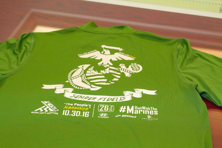 Vtg Red Vintage USMC Marine Corps Marathon For A Drug Free America T-Shirt L
