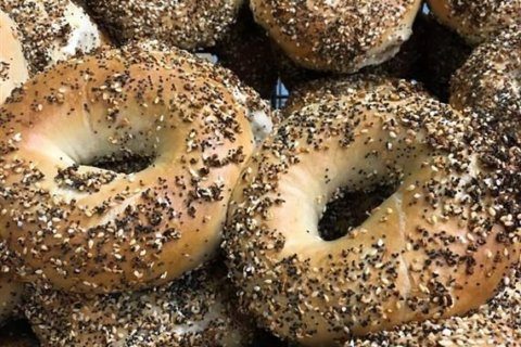 Bethesda Bagels doubles down on Bethesda