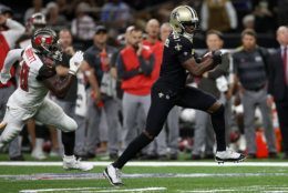 <p><b><i>Bucs 24</i></b><br />
<b><i>Saints 31</i></b></p>
<p>Teddy Bridgewater matched a career-high with 4 TDs and the New Orleans defense continued to do enough to make him a winner since taking over as the starting QB for the injured Drew Brees. If they can stay on a roll without their future Hall of Fame field general, the Saints could go marching into the Super Bowl after all.</p>
