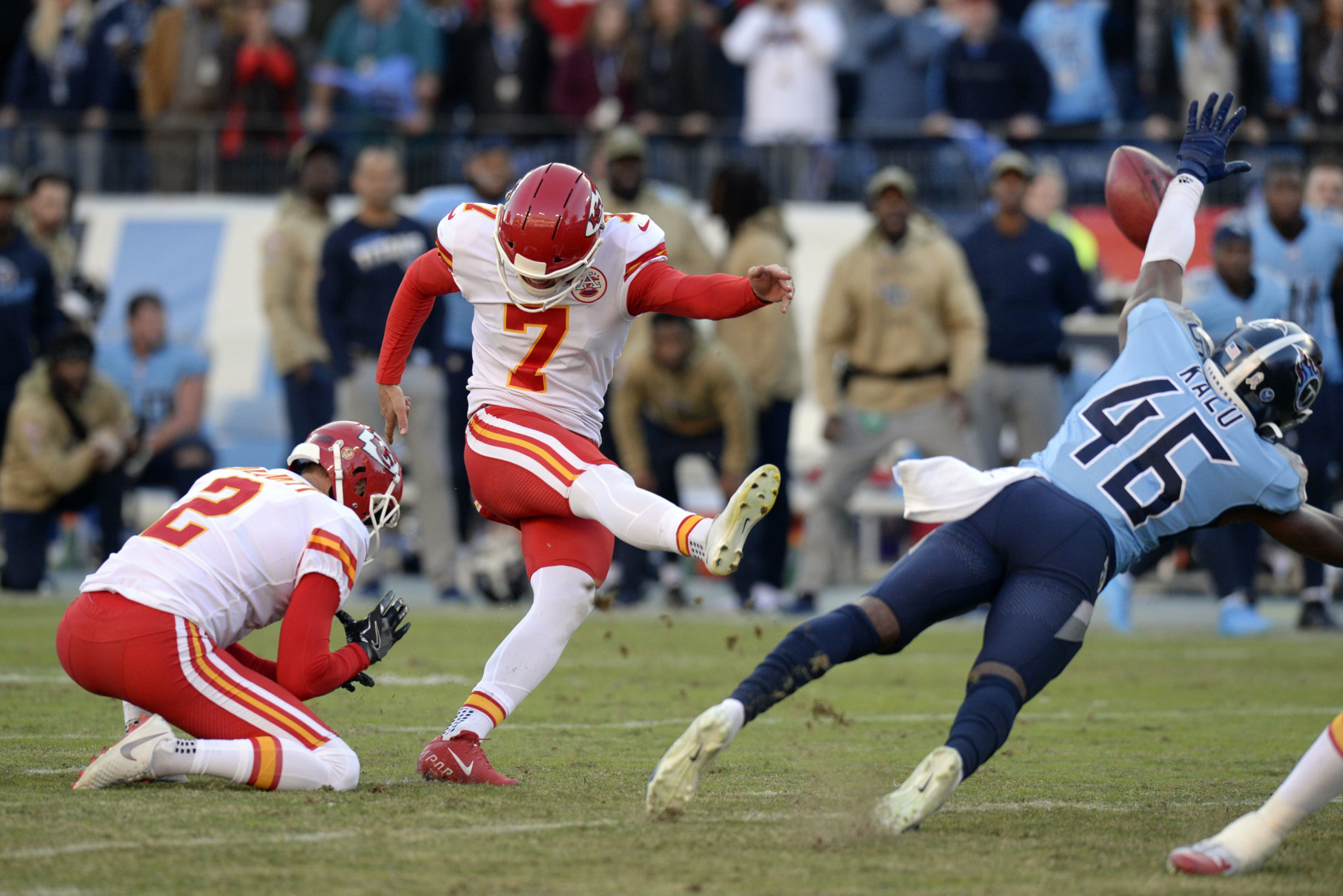 <p><b><i>Chiefs 32</i></b><br />
<b><i>Titans 35</i></b></p>
<p>Here&#8217;s your weekly reminder that Kansas City doesn&#8217;t have much beyond Patrick Mahomes and the passing game. The defense got torched by Ryan Tannehill at a critical juncture and <a href="https://profootballtalk.nbcsports.com/2019/11/10/titans-say-they-timed-chiefs-cadence-to-block-last-second-field-goal/" target="_blank" rel="noopener">the predictable special teams</a> got the potential game-tying field goal blocked emphatically like Dikembe Mutombo was coming off the edge. The Chiefs are in trouble.</p>
