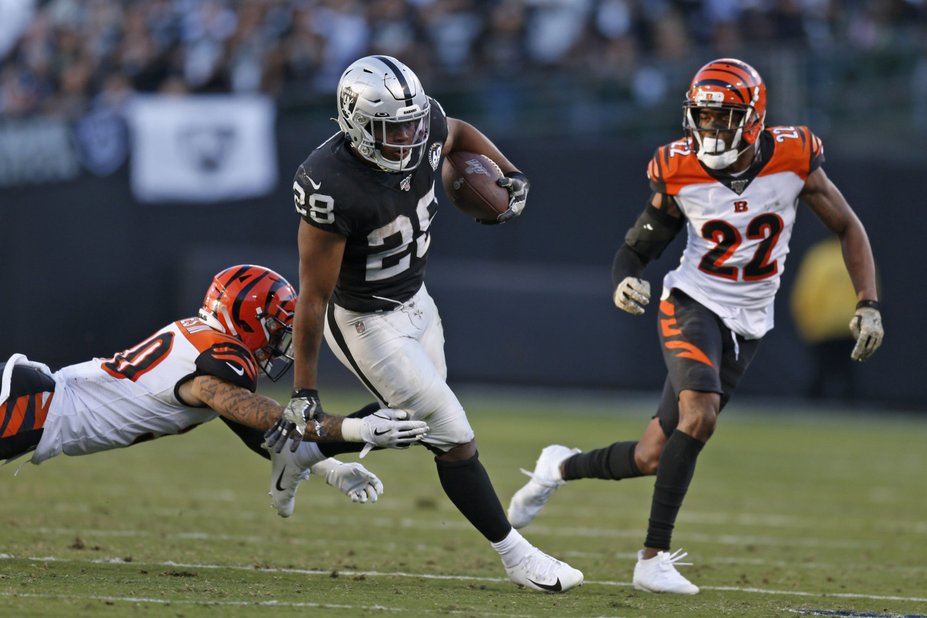 <p><b><i>Bengals 10</i></b><br />
<b><i>Raiders 17</i></b></p>
<p>Zac Taylor is the sixth coach in the Super Bowl era to lose his first 10 games, and first since Cam Cameron&#8217;s ill-fated one-and-done 2007 season in Miami. Who knew hiring a poor man&#8217;s Sean McVay would yield poor results?</p>
