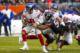 <p><em><strong>Giants 14</strong></em><br />
<em><strong>Bears 19</strong></em></p>
<p>A week after getting shutout on the stat sheet, Khalil Mack set up a touchdown with a strip sack of Daniel HIT IT MAESTRO!</p>
<p><iframe loading="lazy" src="https://www.youtube.com/embed/uB1D9wWxd2w" width="560" height="315" frameborder="0" allowfullscreen="allowfullscreen"></iframe></p>
