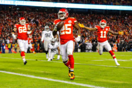 <p><b><i>Raiders 9</i></b><br />
<b><i>Chiefs 40</i></b></p>
<p>Kansas City dominated its first penalty-free game in 45 years, while Oakland has lost four straight road games by an average of 35.8 points per game, laying back-to-back turds at a time when they were still in contention for the AFC West title. This division race is over.</p>
