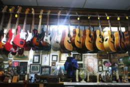 guitars, pawn shop