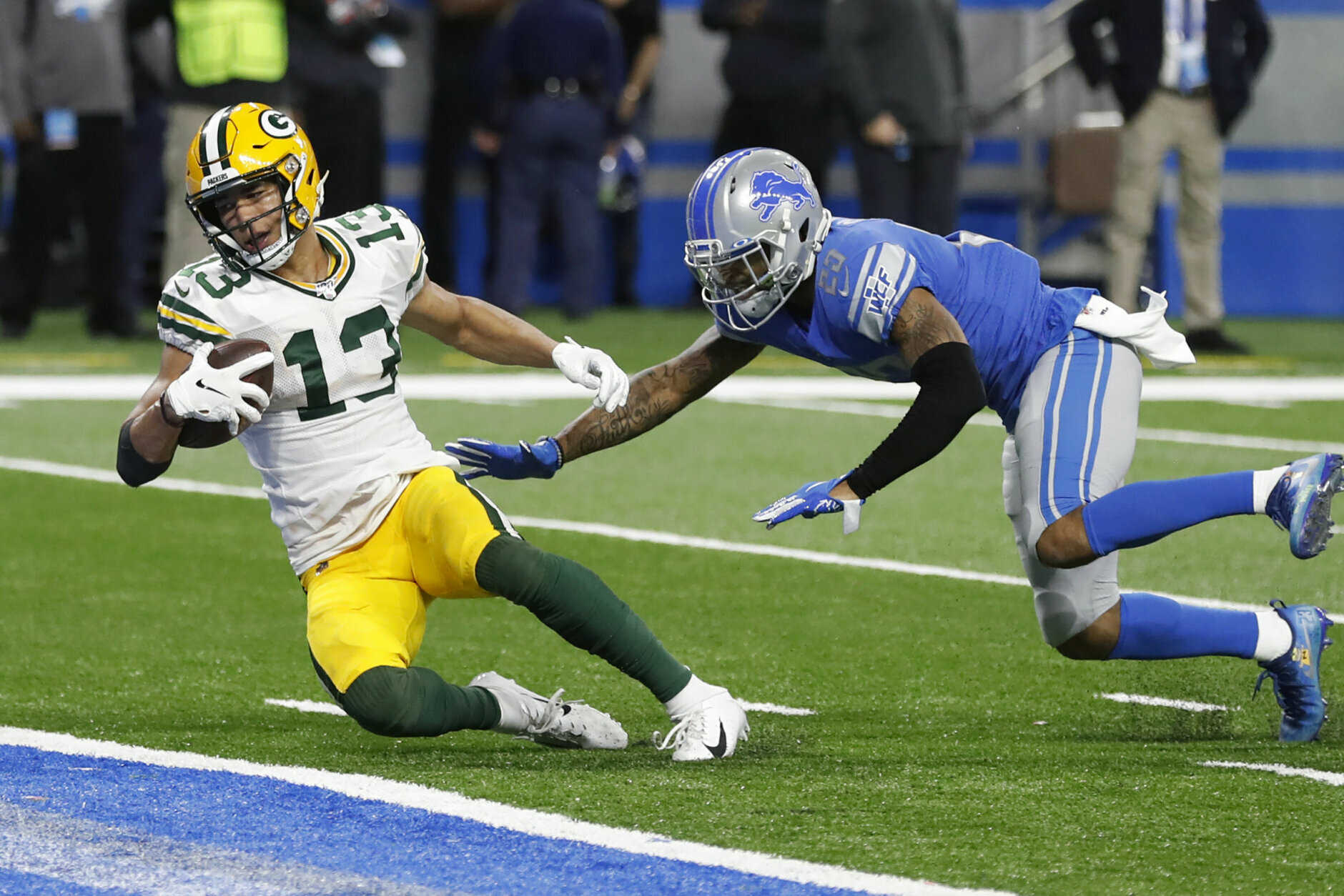 <p><b><i>Packers 23</i></b><br />
<b><i>Lions 20</i></b></p>
<p>Green Bay survived a scare to lock up a first-round bye, and Detroit seems destined to say bye-bye to Matt Patricia. Is it possible for a team already <a href="https://www.freep.com/story/sports/nfl/lions/2017/09/06/detroit-lions-curse-of-bobby-layne-1957-championship/629831001/" target="_blank" rel="noopener">cursed by Bobby Layne</a> to be double-cursed for firing <a href="https://www.si.com/nfl/lions/news/dear-jim-caldwell-im-sorry" target="_blank" rel="noopener">the underrated Jim Caldwell</a>?</p>
