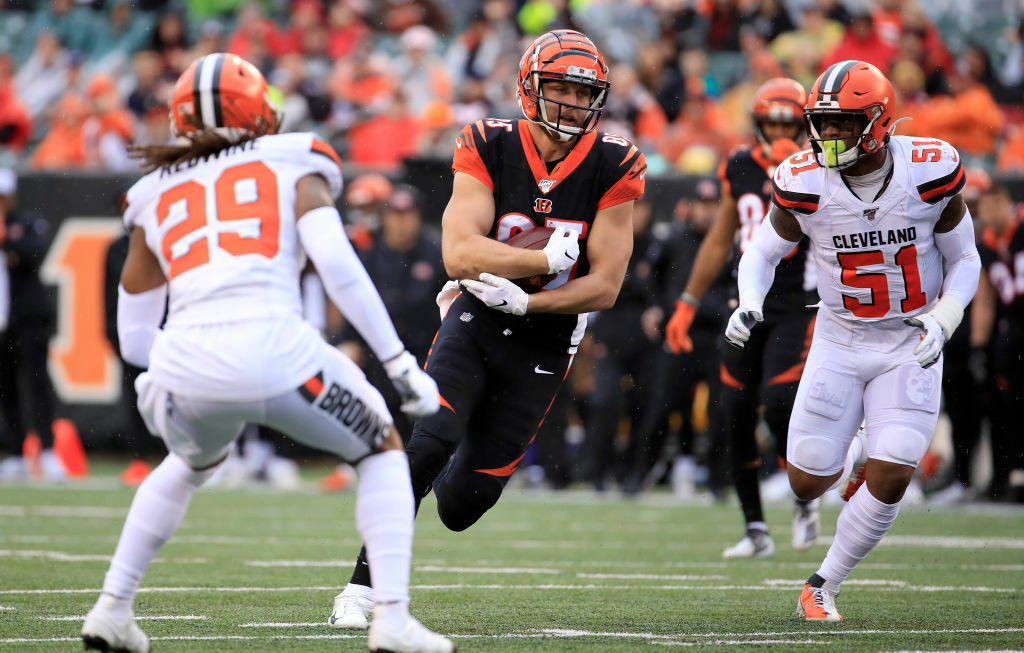<p><b><i>Browns 23</i></b><br />
<b><i>Bengals 33</i></b></p>
<p>Hey, Bengals. This win in Andy Dalton&#8217;s (likely) farewell isn&#8217;t really <a href="https://profootballtalk.nbcsports.com/2019/12/26/bengals-coach-wants-to-reward-city-of-cincinnati-with-win/" target="_blank" rel="noopener">a reward for Cincinnati</a>. Moving the franchise elsewhere, however …</p>
<p>Speaking of moving elsewhere … has anyone been screwed by a relocation more than Cleveland? The old Browns are in Baltimore with two Lombardi Trophies and favored to win a third, while the current-day Browns just <a href="https://www.espn.com/nfl/story/_/id/28392706/browns-fire-coach-freddie-kitchens-1-season-6-10-finish" target="_blank" rel="noopener">fired Freddie Kitchens</a> for getting a whole lot of nothing out of a talented roster. As Cleveland braces for its 12th coach since their 1999 reincarnation, it&#8217;s time to start talking about Jimmy Haslem as a Midwest version of Dan Snyder.</p>
