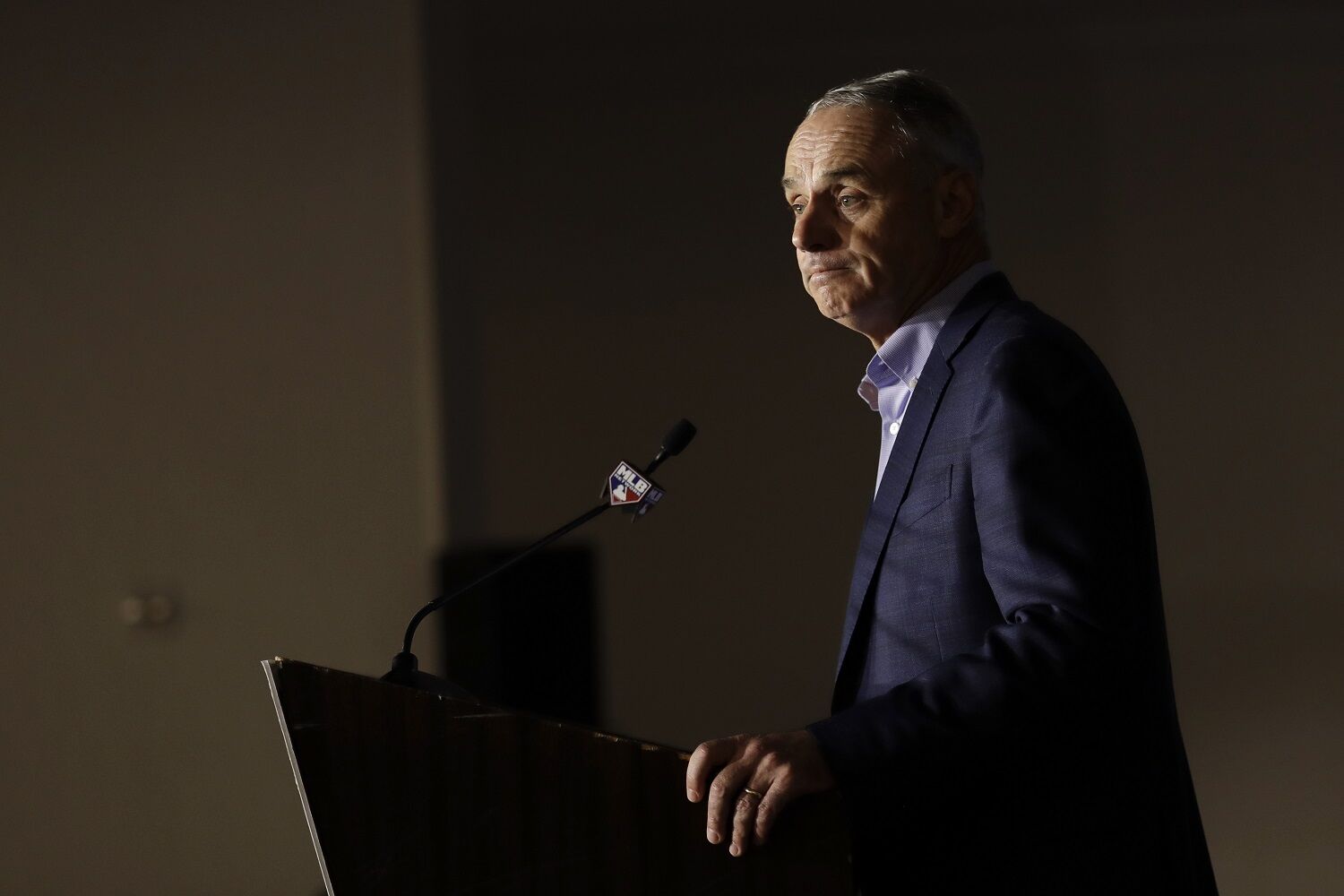 MLB doing 'remarkably well,' says former commissioner