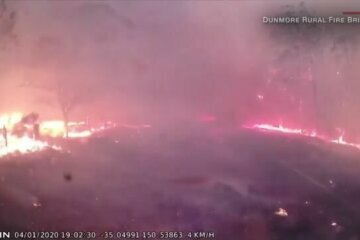 Bushfire overruns firefighters in less than 4 minutes