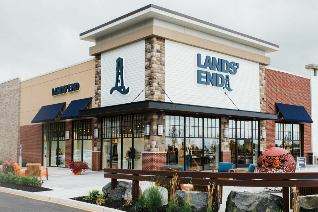 Lands’ End opens rare retail store at Fair Lakes WTOP